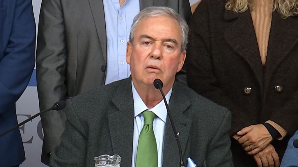 heber-conferencia-directorio-jpg