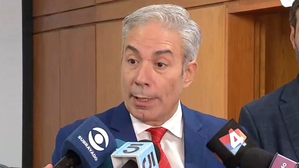 silva-comparecencia-negro