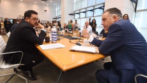 yamandu-orsi-con-alejandro-sanchez-consejo-de-ministros-focouyjpg