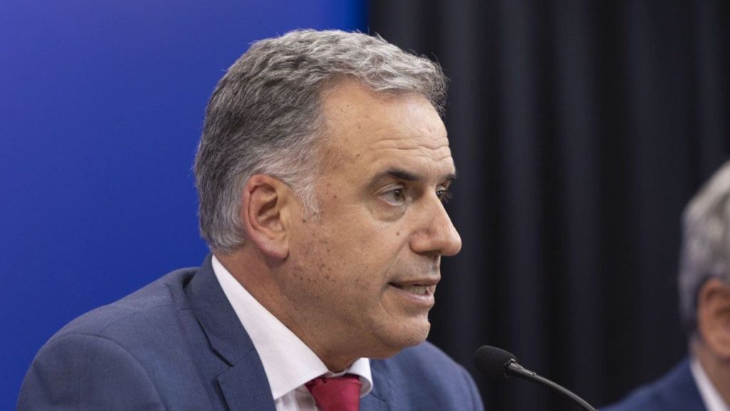 fotopresidencia-yamandu-orsi-presidente-torre-ejecutiva