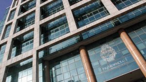 torre-ejecutiva-presidencia-casa-de-gobierno-foco-uy