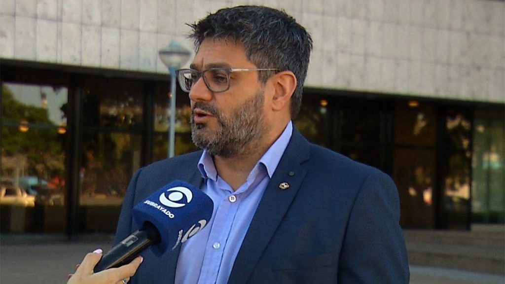 juri-caja-profesionales