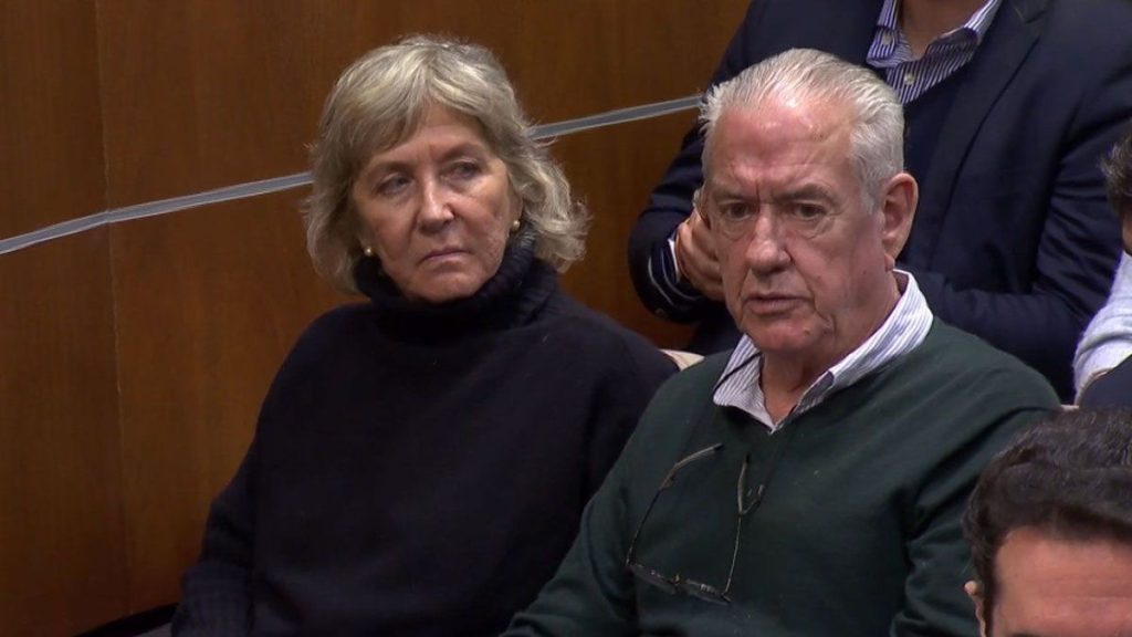 pablo-carrasco-y-esposa-audiencia-julio-17