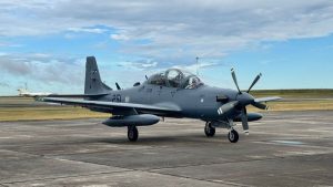 super-tucano-en-base-aerea-foto-vale-de-los-santos