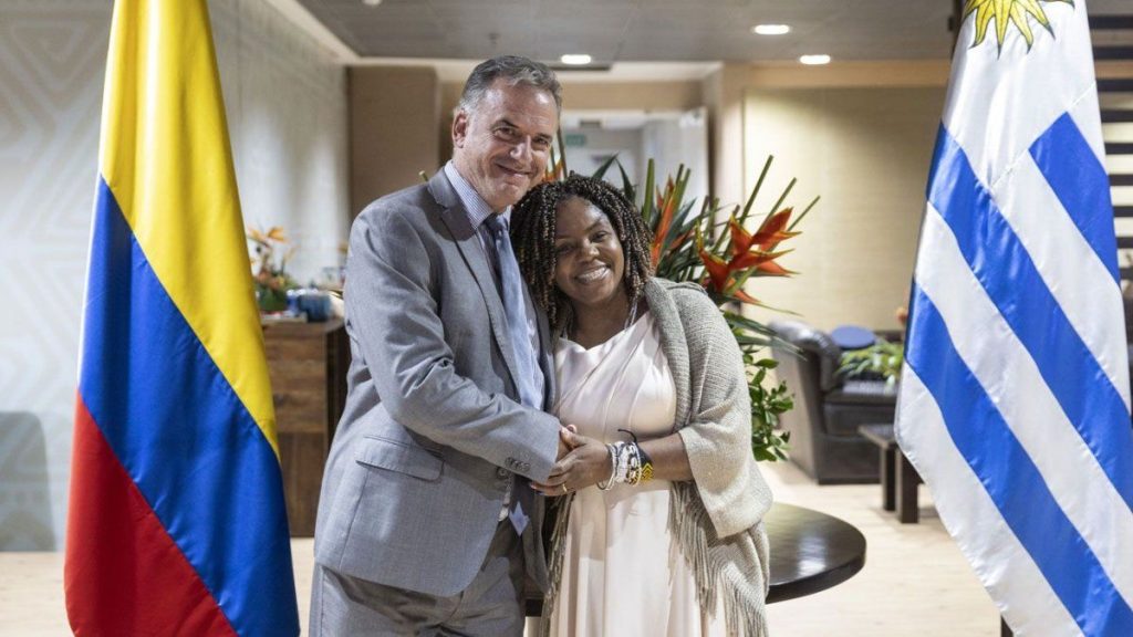 orsi-con-francia-marquez-colonbia-foto-presidencia-uru